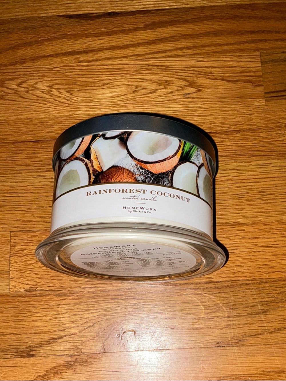 Homeworx by Slatkin &. Co Rainforest Coconut 18 oz Candle